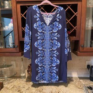 Lilly Pulitzer 3/4 sleeve blue and white dress